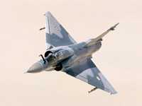 Dassault Breguet Mirage2000 - Avion de combat